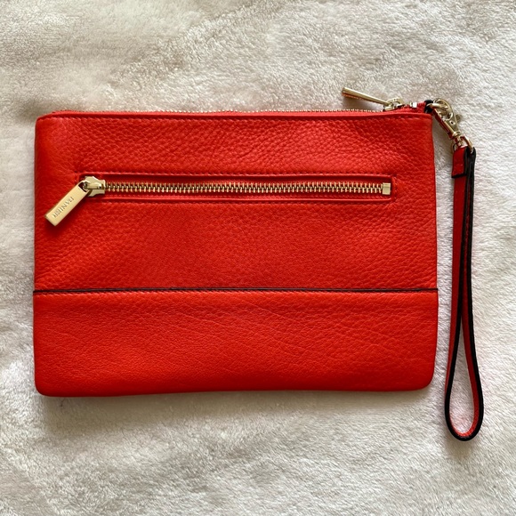 Danier genuine orange leather clutch bag. 🧡 - Picture 2 of 7